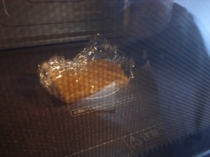 蜜蝋を電子レンジでチン