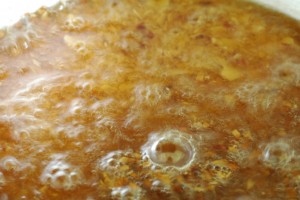 写真では何だか分からないけどきつね色になるまで温める